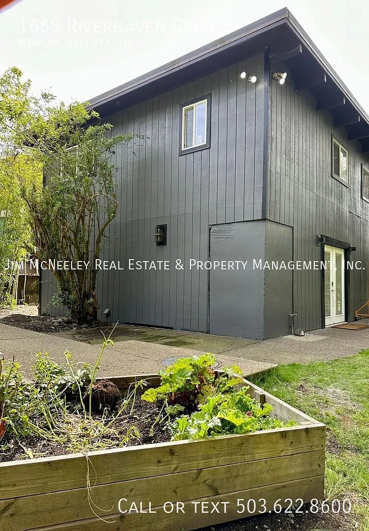Modern Luxury Meets Secluded Riverfront Living | Fully Upgraded 2-Story Home — Photo 1