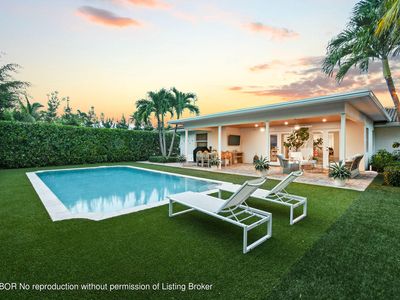 146 Worth Ct S, West Palm Beach, FL, 33405