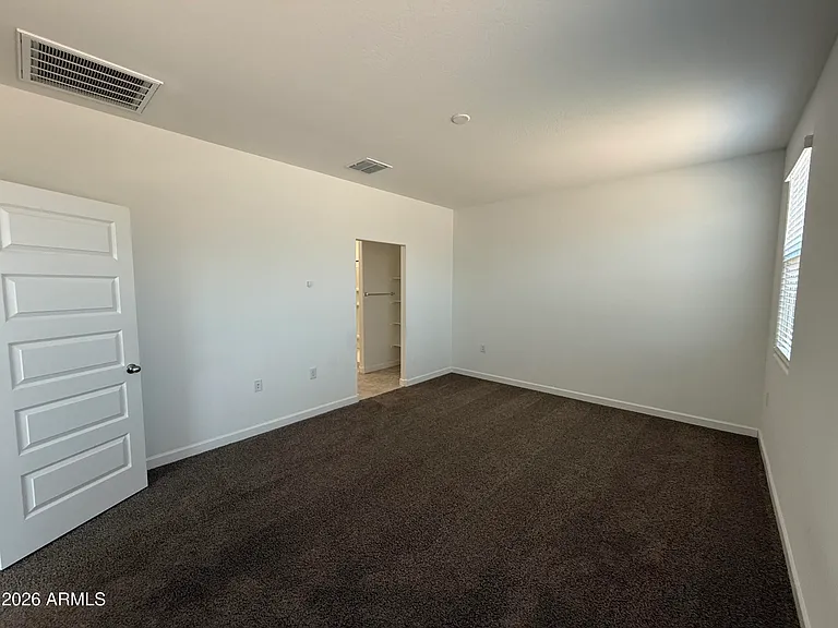 2474 W Sable Ave — Photo 21