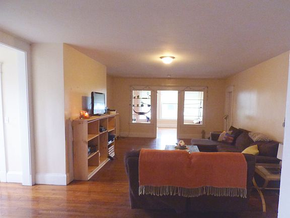 2nd image of 81 Shaw Ave