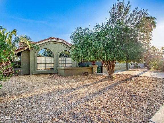 2nd image of 8993 E LUDLOW Drive