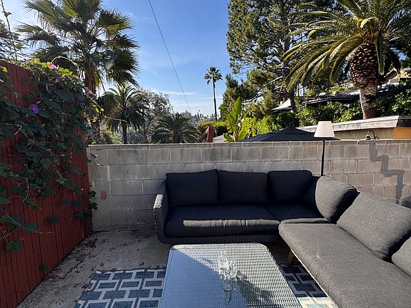 3rd image of 1457 N Benton Way #1/2