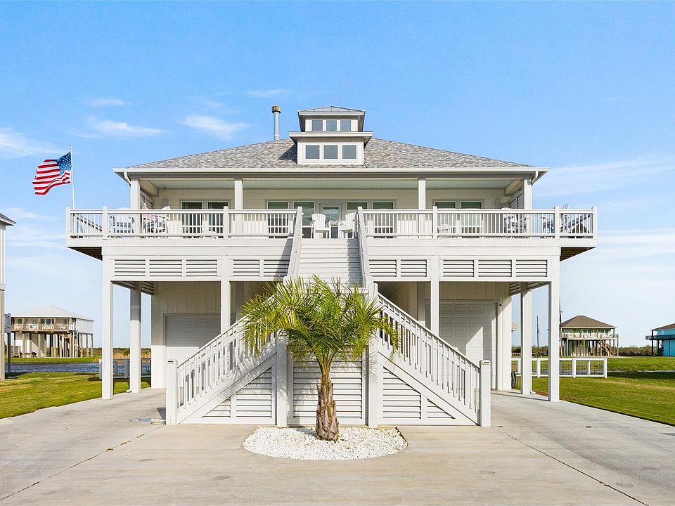 1st image of 3709 Biscayne Beach Rd