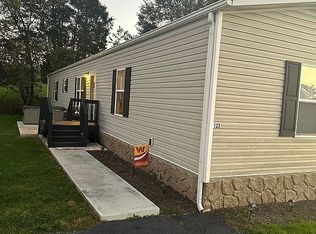 123 Douglas Way, Woodlawn, VA 24381
