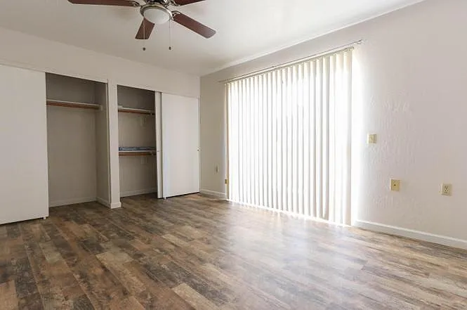 1 bed, 560 sqft, $1,125 — Photo 3