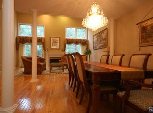 31 Quail Run #115, Old Tappan, NJ 07675