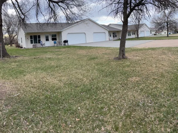 1303 Rosebud Ave, Gregory, SD 57533