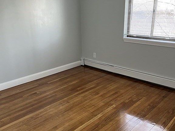 5th image of 580 Bridge St #9N
