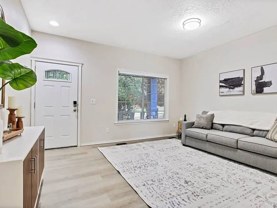 3024 W Divide Creek Dr #ID1250603P