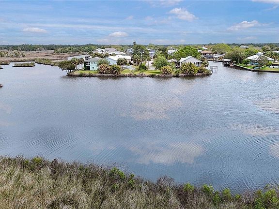 4th image of 11889 W Coquina Ct