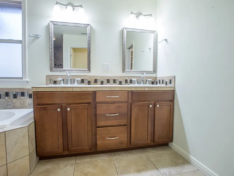 5843 N Morpheus Way — Photo 12