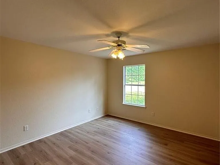 2226 E Cinnamon Way — Photo 8