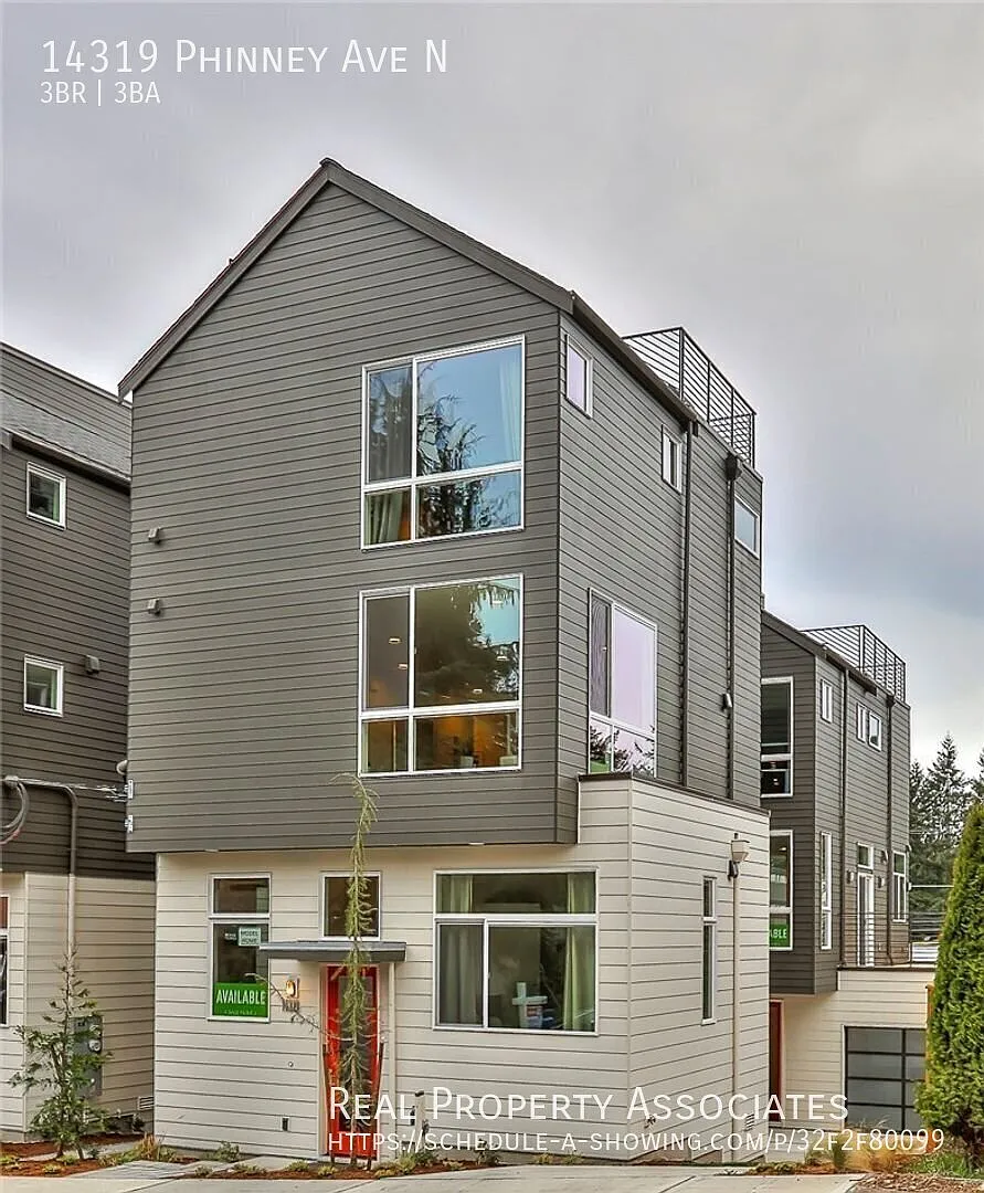 Contemporary House with Rooftop Deck, Parking, & Storage — Photo 1
