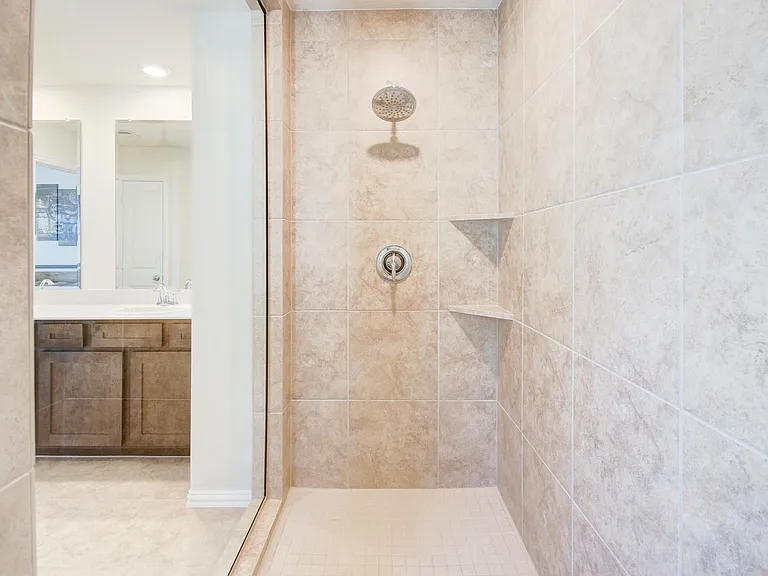 1646 Ryon Falls Dr — Photo 49