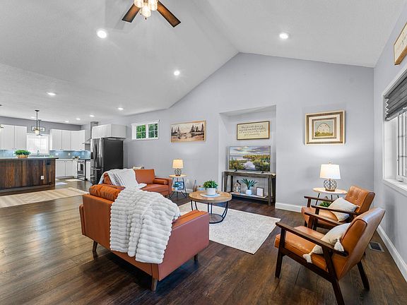 4th image of 8887 Kabekona Ridge Dr NW