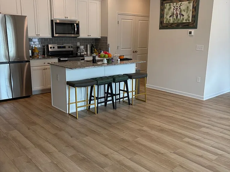 1173 Westhampton Way — Photo 5