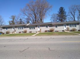 425 Oak - 5