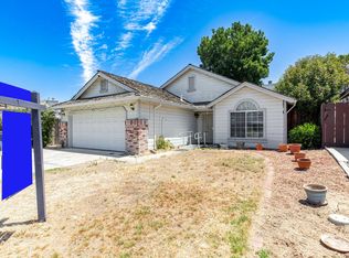 812 Fernridge Ct, Modesto, CA 95351