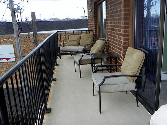 2nd image of 9520 Mayfield Ave #206