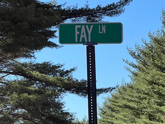4th image of 104 Fay Lane