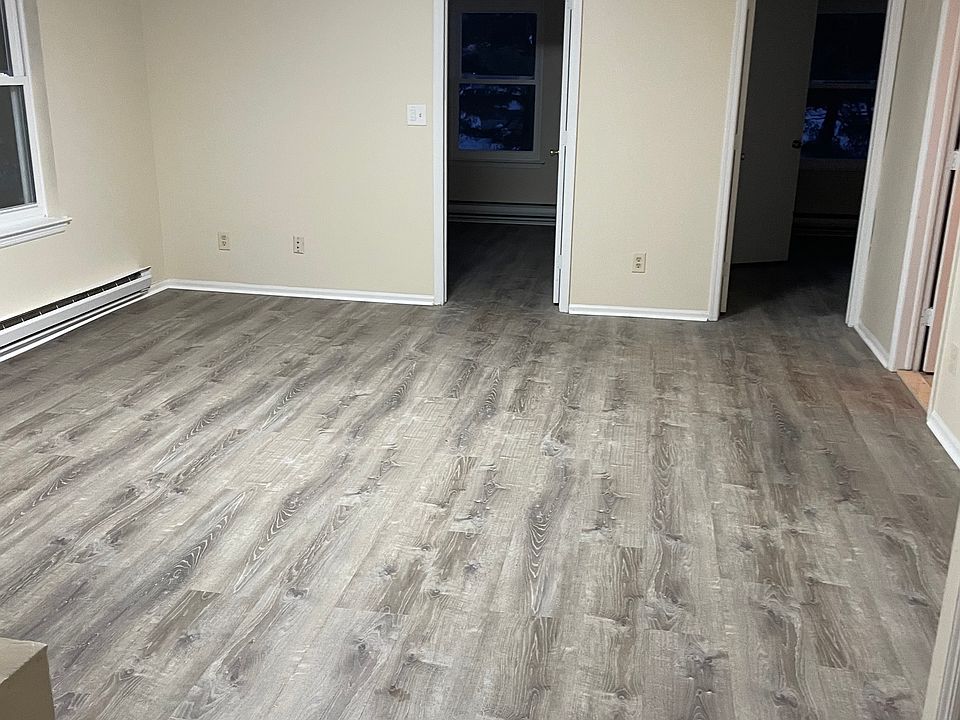 1st image of 1-32 Bense Ct #18