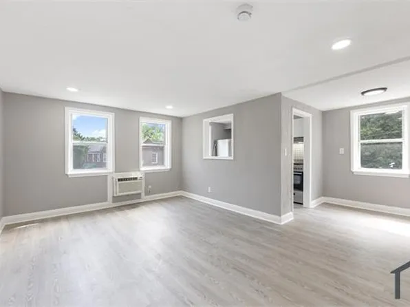 2605 Fairview Ave, Baltimore, MD 21215