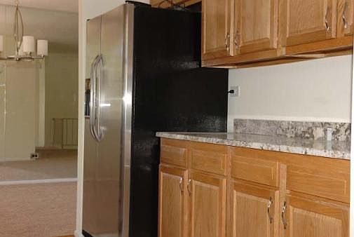 5th image of 1038 S Barrow Ct