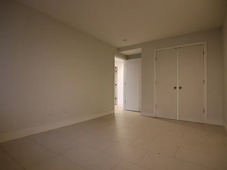 557 Columbus Ave #B3 — Photo 7