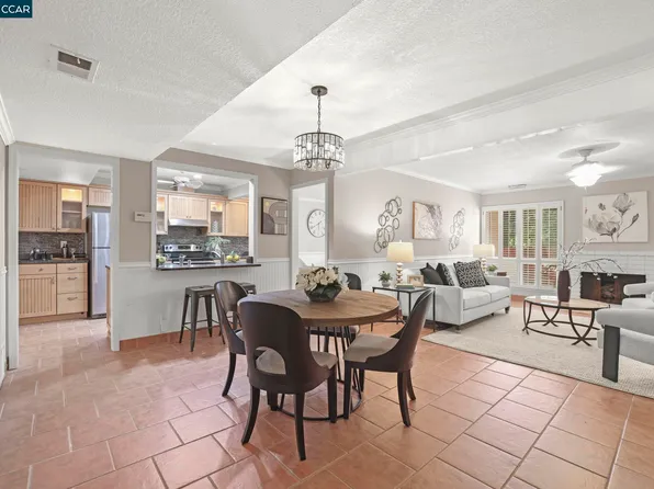 1304 Corte De Los Vecinos, Walnut Creek, CA 94598