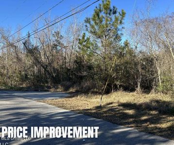 236 Marcus Dr, Waveland, MS, 39576