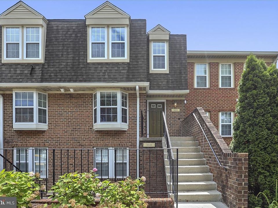 1st image of 3850 Chesterwood Dr #3850