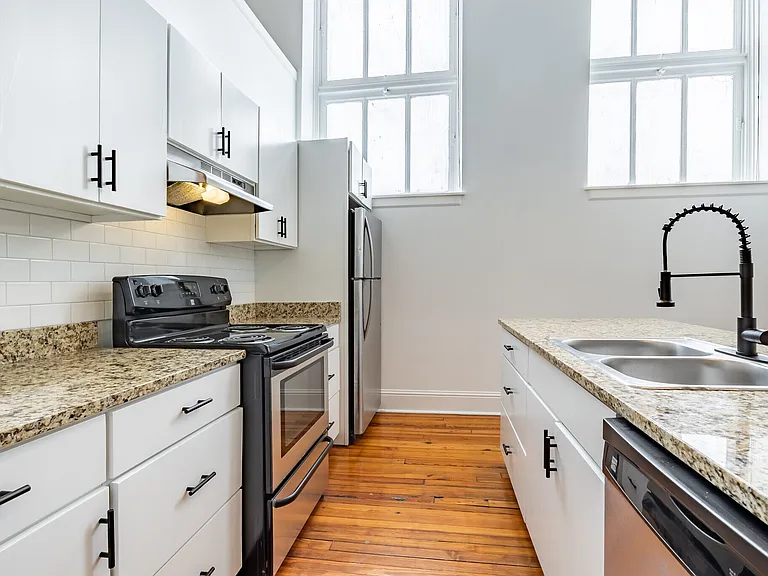 Dannenberg Lofts — Photo 17
