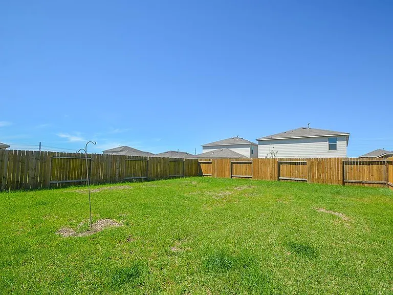 5827 Banyan Oak Ct — Photo 3