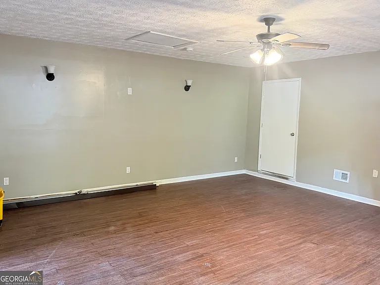 1116 Aspen Log Pl — Photo 5