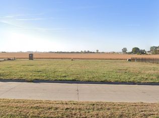 510 Sycamore St, Dallas Center, IA 50063