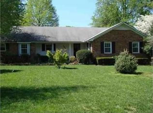 461 Claremoor Ave, Bowling Green, KY 42101