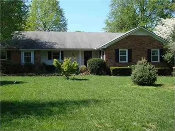461 Claremoor Ave, Bowling Green, KY 42101