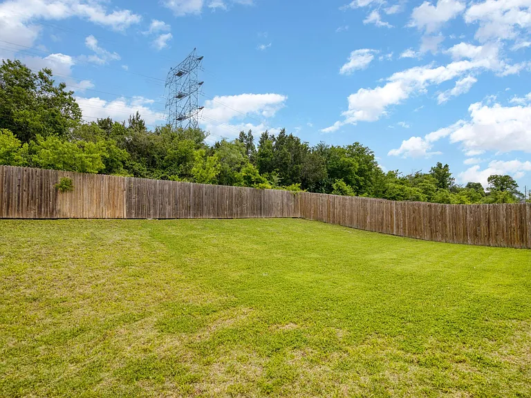 11301 Dawes Pl — Photo 23