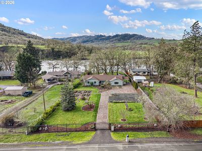 692 Echo Dr, Roseburg, OR, 97470