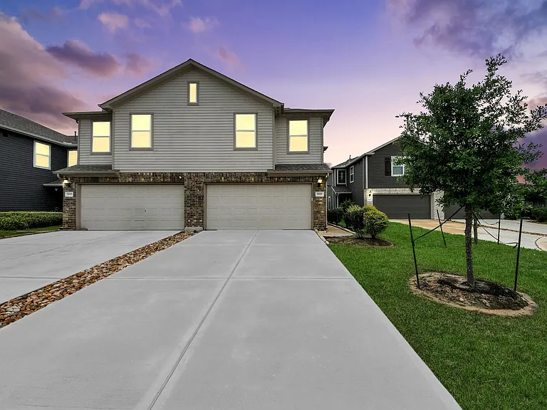 7027 Cedar Breeze Ct — Photo 39