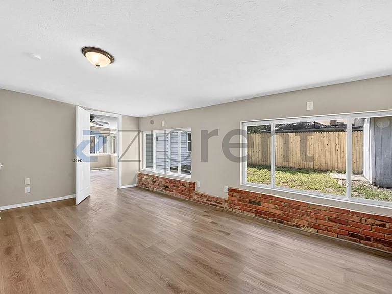 7216 Hightower St — Photo 25