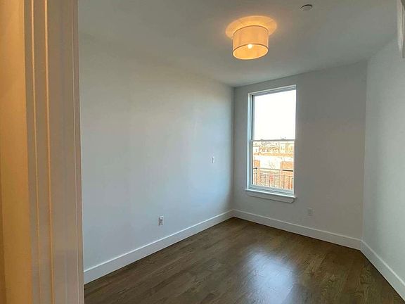 2nd image of 424 Gates Ave #3