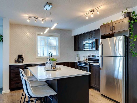 5th image of 99 Copperstone Park SE #4211