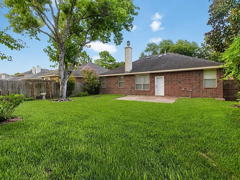23911 River Place Dr — Photo 20