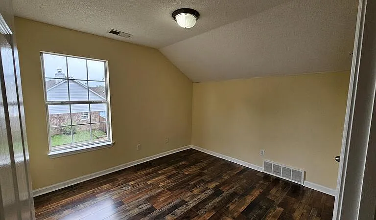 2748 Maggie Woods Pl — Photo 10