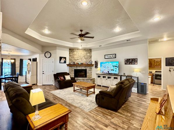 3313 Northglen Dr, Clovis, NM 88101
