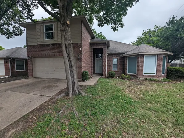 6715 Towerwood Dr, Arlington, TX 76001