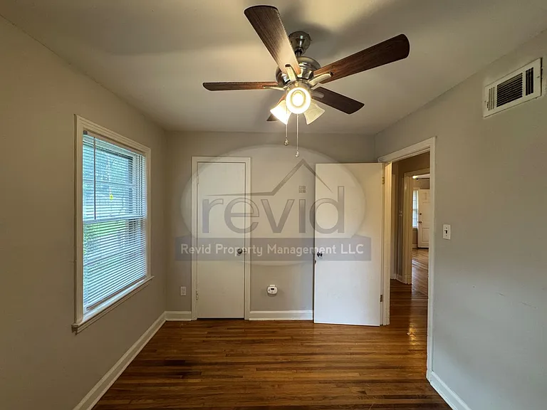 1356 Mount Moriah Rd — Photo 12