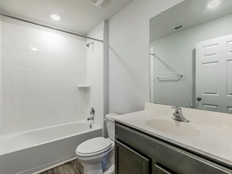 237 Poplin Ln — Photo 17