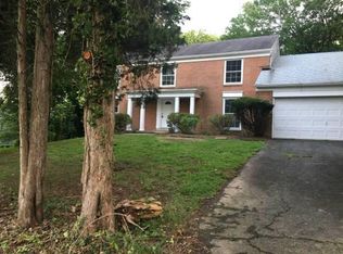 8812 Bells Mill Rd, Potomac, MD 20854